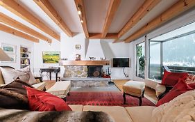 Heart Of Davos Apartments
